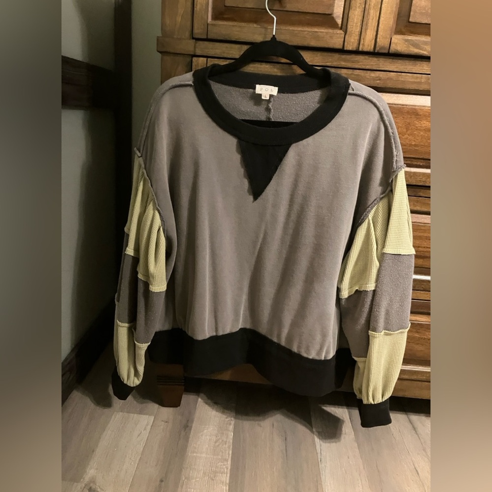 POL Black,Gray and Green Top